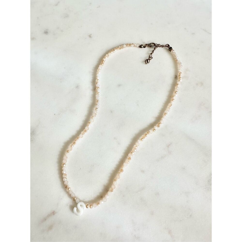 Peach and white beaded S beach necklace 